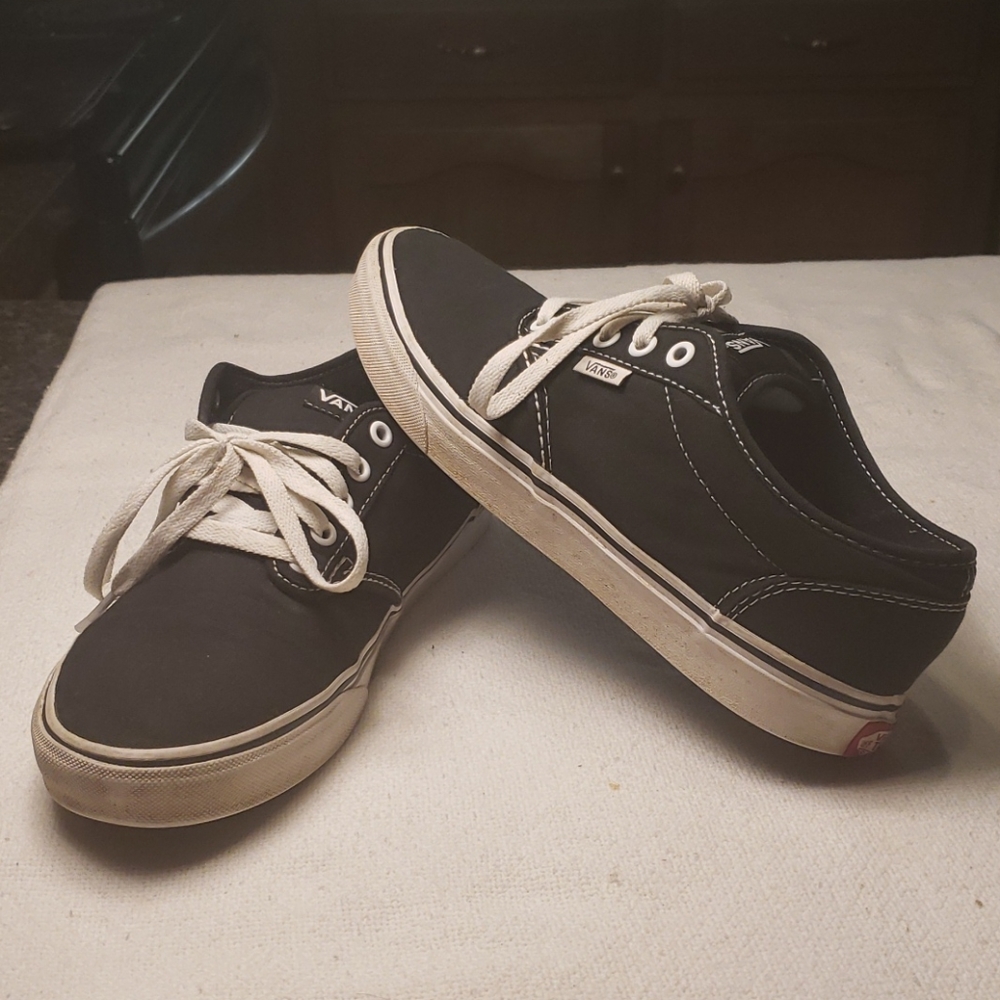 Womans Vans shoes